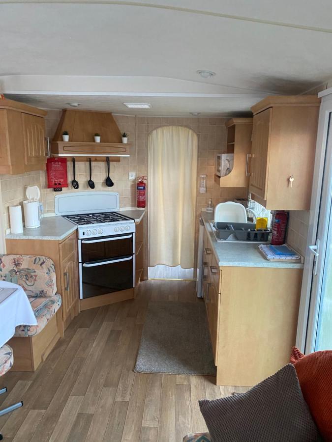 L&G Family Holidays 8 Berth Sealands Familys Only And The Lead Person Must Be Over 30 (Adults Only) Ingoldmells Eksteriør bilde