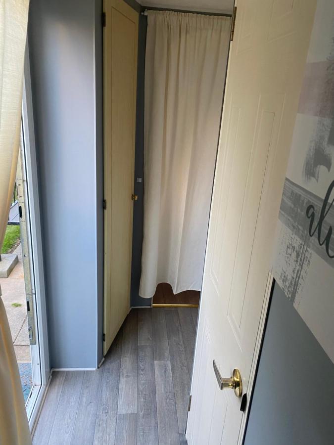 L&G Family Holidays 8 Berth Sealands Familys Only And The Lead Person Must Be Over 30 (Adults Only) Ingoldmells Eksteriør bilde